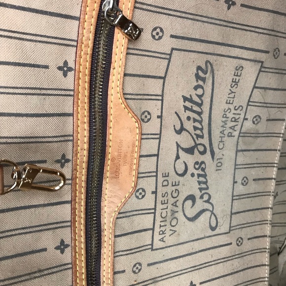 Authentic Louis Vuitton Neverfull GM Monogram - Picture 5 of 8